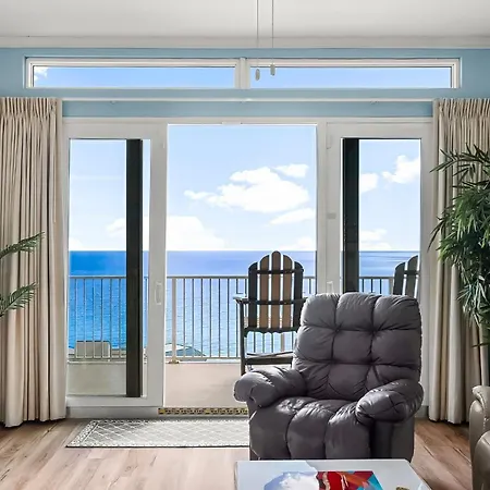 Laketown Wharf 2124